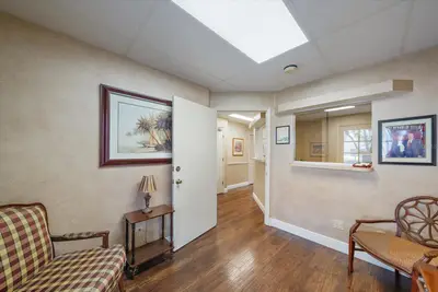 1521 Tamiami Trail, FL