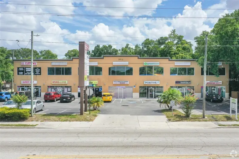 1412 W Waters Ave #202, FL