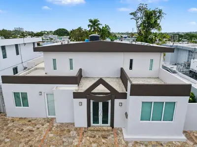 C7 Ave Acuarela, PR