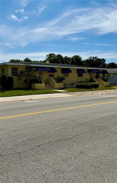 940 Halifax Drive, FL