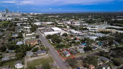 2560 5th Avenue, FL