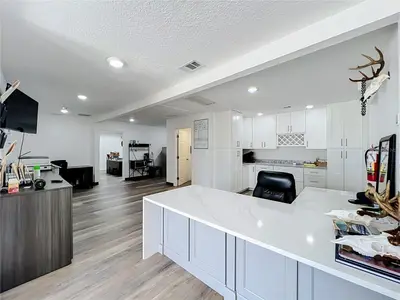 180 Ronald Reagan Boulevard, FL