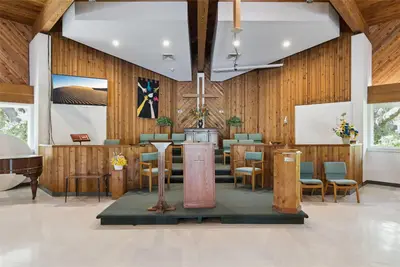 9300 University Boulevard, FL