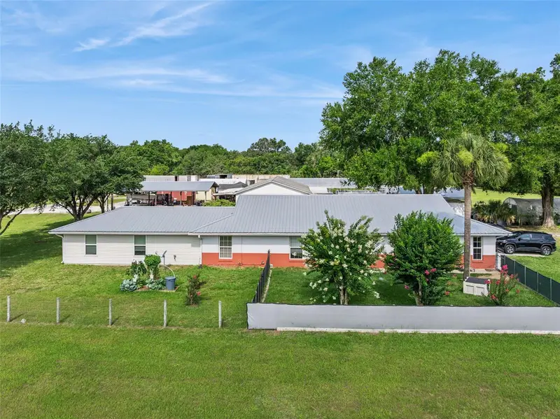 15000 S Us Highway 441 Hwy S, FL