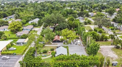 4421 Edgewater Drive, FL