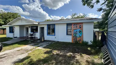 5050 Pine Avenue, FL