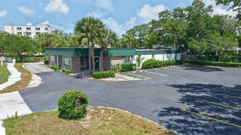 2039 Indian Rocks Rd S, FL