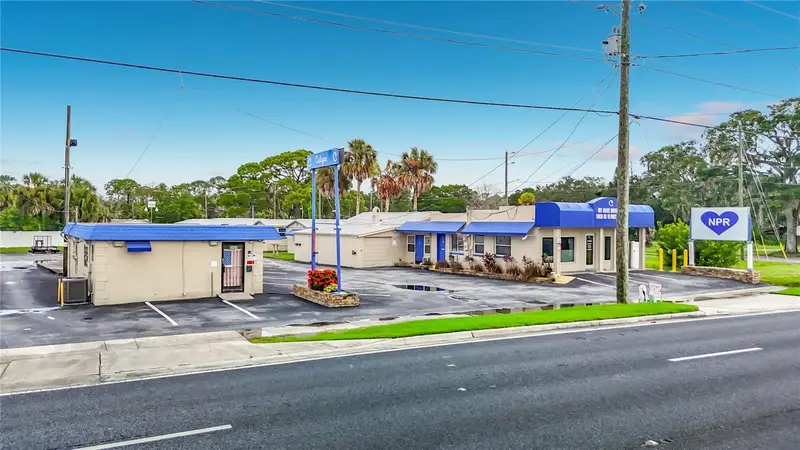 7429 Us Highway 19, FL