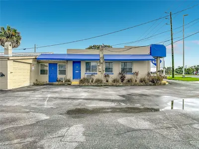7429 Us Highway 19, FL