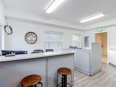7429 Us Highway 19, FL
