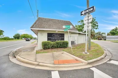 3101 Orange Blossom Trail, FL
