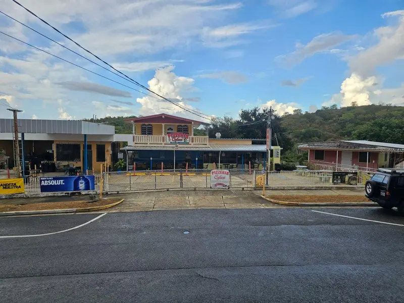 Carr. 307, Km. 5.2 Barrio Pedernales, PR