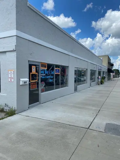 1219 W Main Street, FL