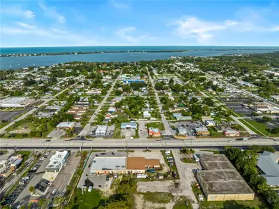 101 Indiana Avenue, FL
