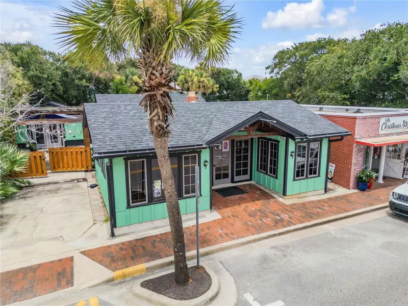 304 Flagler Ave, FL