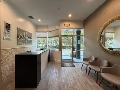 7901 Kingspointe Parkway, FL