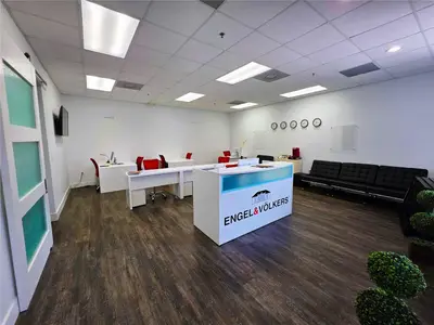 7600 Dr. Phillips Boulevard, FL