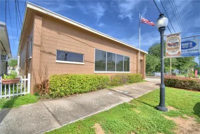 221 Scenic Highway, FL