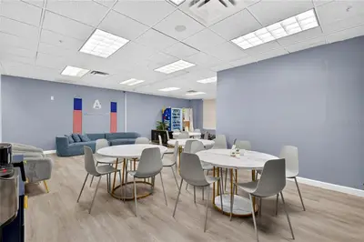 6200 Metrowest Boulevard, FL