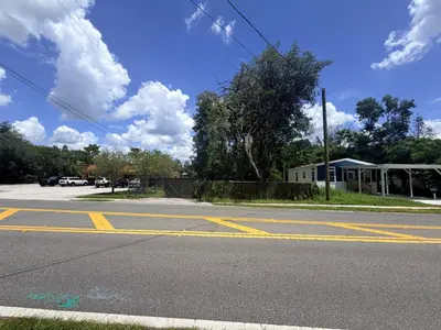 1329 Lake Drive, FL