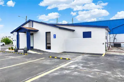 730 & 750 Lowell Boulevard, FL