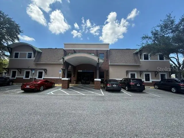 1115 E Ridgewood St, FL