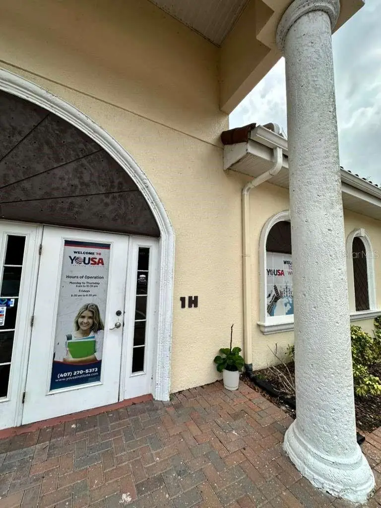 1507 Park Center Dr #H, FL