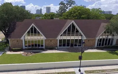 400 Mills Avenue, FL