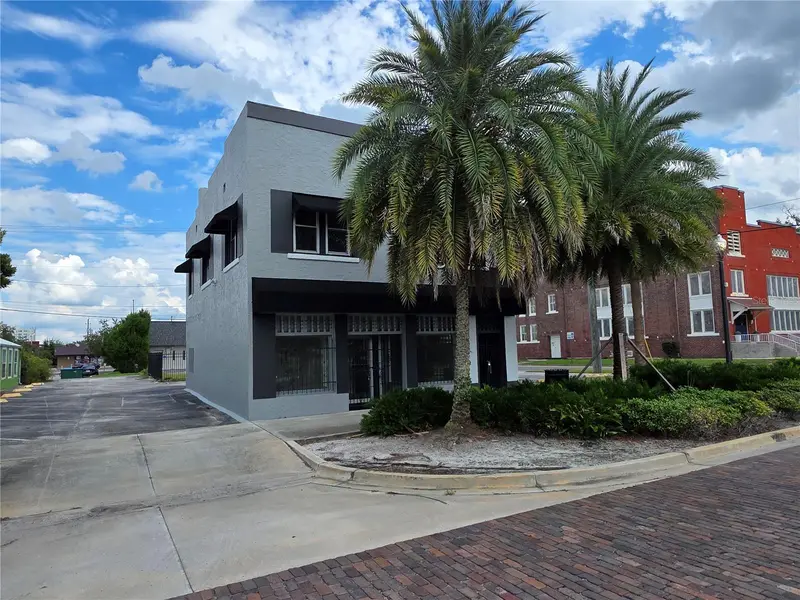 217 S Oak Ave, FL