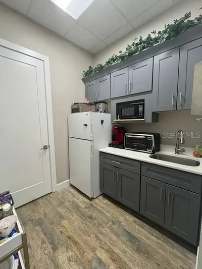 436 Wymore Road, FL