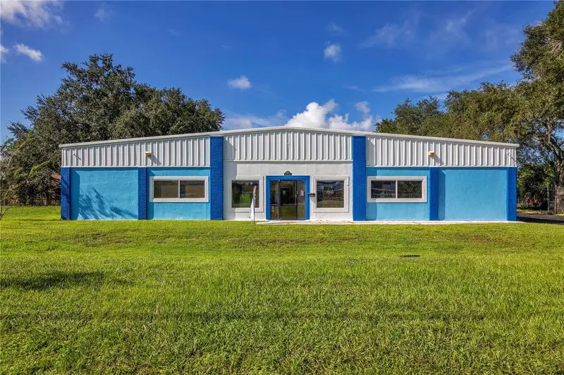 404 W Orange Blossom Trl, FL