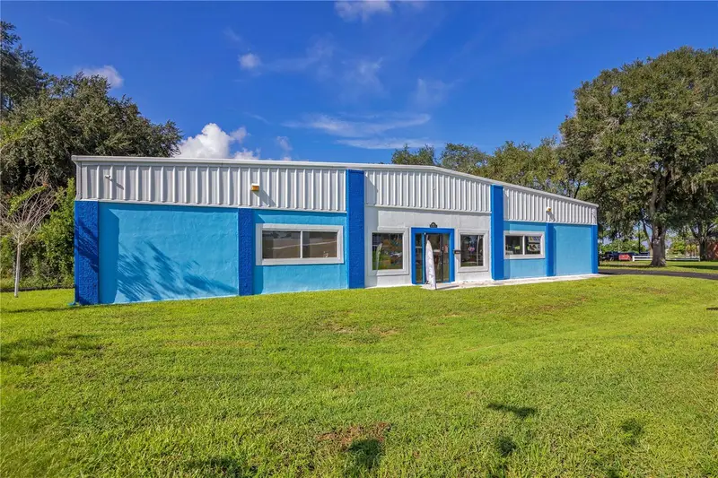 404 W Orange Blossom Trl, FL