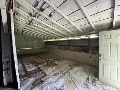 182 Central Avenue, FL