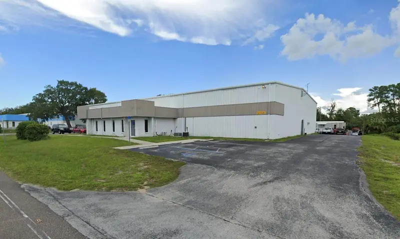 15271 Flight Path Dr, FL