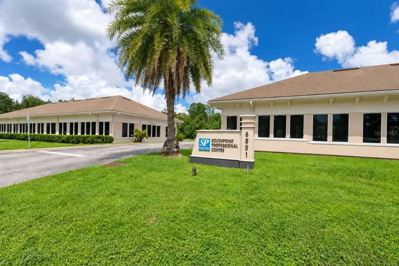6851 Southpoint Pkwy, FL