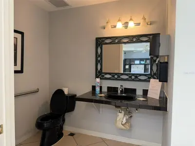 2711 State Road 434, FL