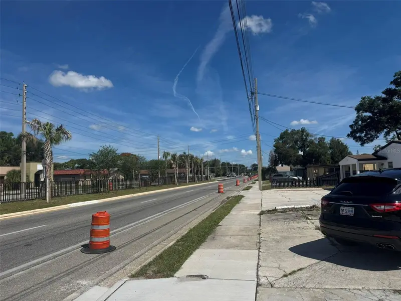 1315 N Pine Hills Rd, FL