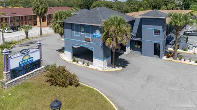 4125 Vine Street, FL