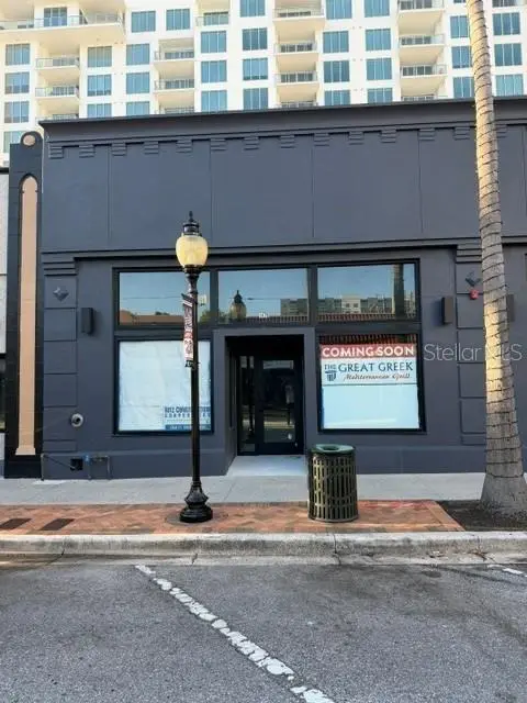 1470 Main St, FL