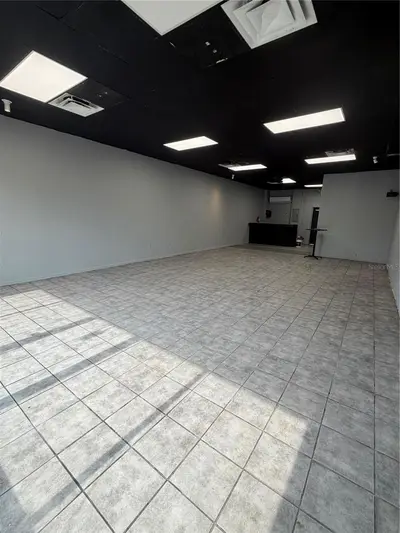 1509 Fortune Retail Court, FL