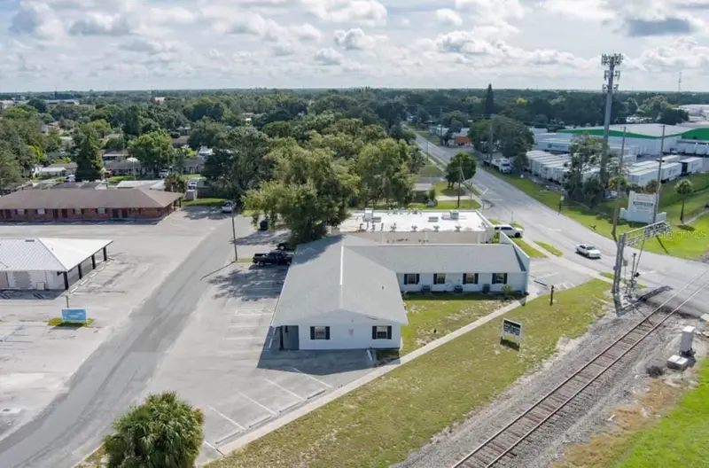 1517 Commercial Park Dr, FL