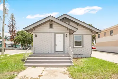 547 Ridgewood Avenue, FL