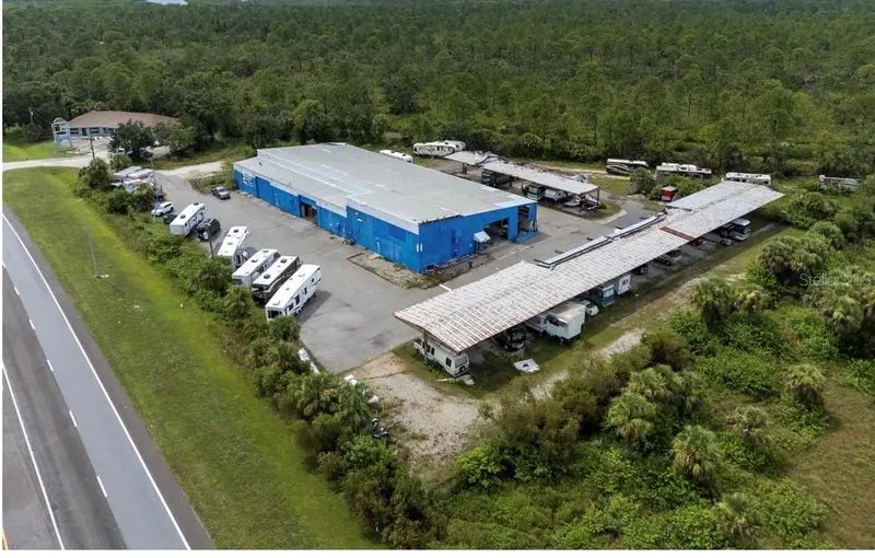 11155 Tamiami Trl S, FL