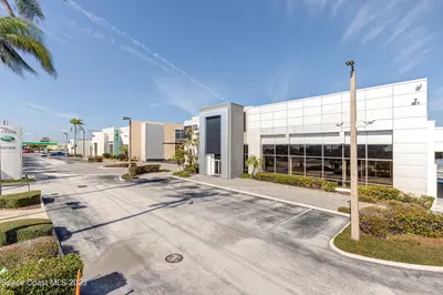 1850 E Merritt Island Causeway, Merritt Island, Fl 32952, FL