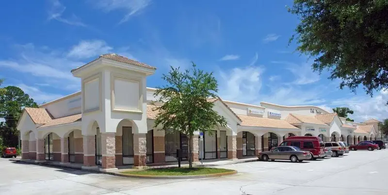635 S Wickham Road 101, West Melbourne, Fl 32904, FL