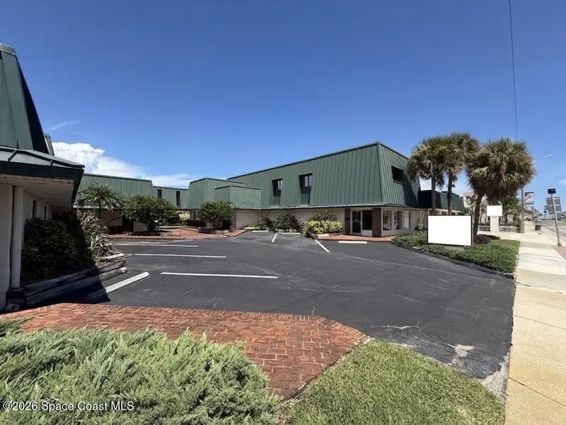 238 5th Avenue (3,868 Sf), Indialantic, Fl 32903, FL