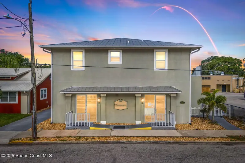 2012 Vernon Place, Melbourne, Fl 32901, FL