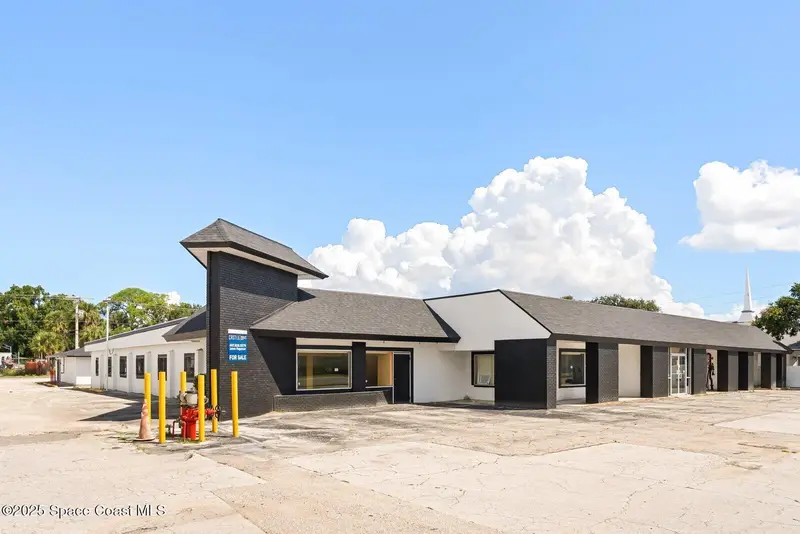 1050 W King Street, Cocoa, Fl 32922, FL