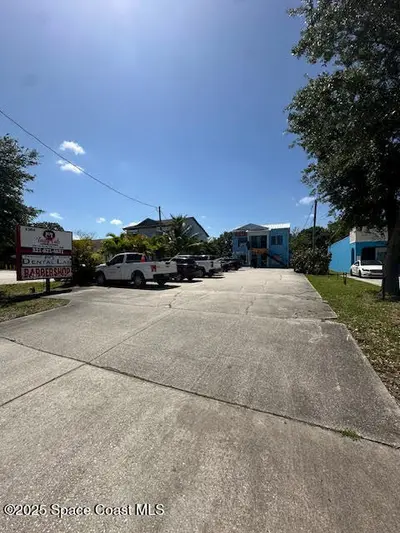 1504 Palm Bay Road Ne, Palm Bay, Fl 32905, FL