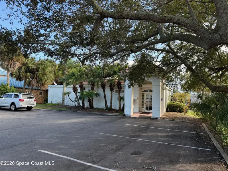 1405 Pine Street, Melbourne, Fl 32901, FL